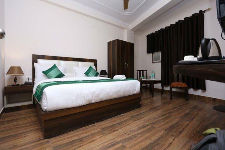 Hotel Sanca International New Delhi Luaran gambar